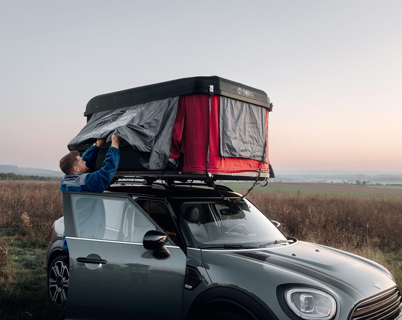 dachzelt-tedpop-zwei-eingaenge-mini-countryman-slider-015