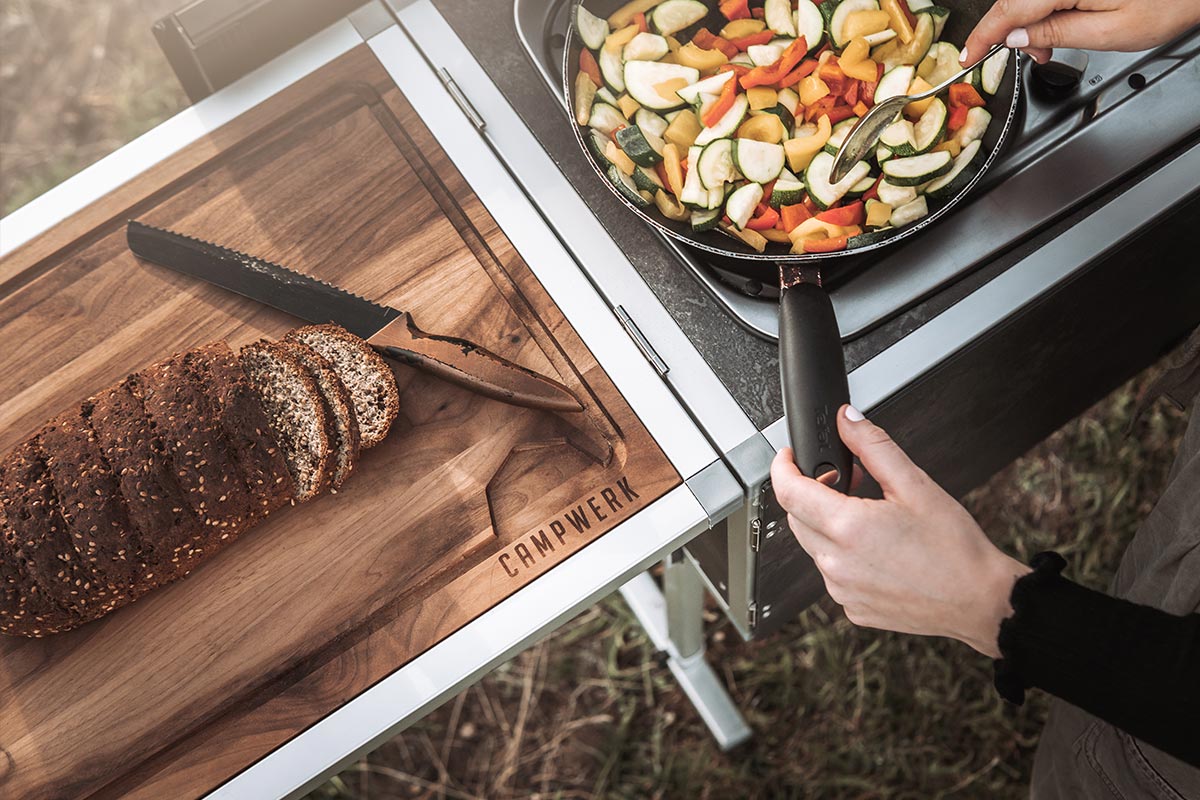 campwerk-kuechenwerk-anhaenger-kueche-00